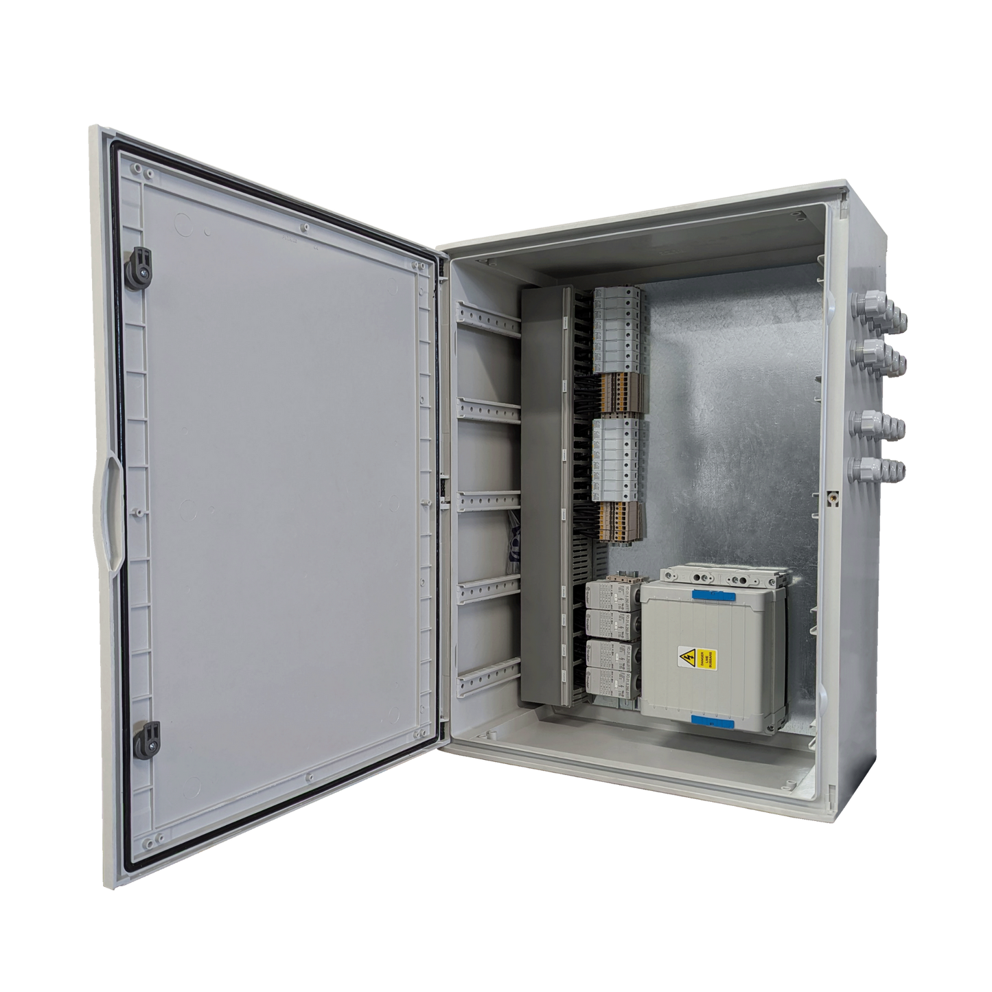 1000v DC 24-Way Combiner Box
